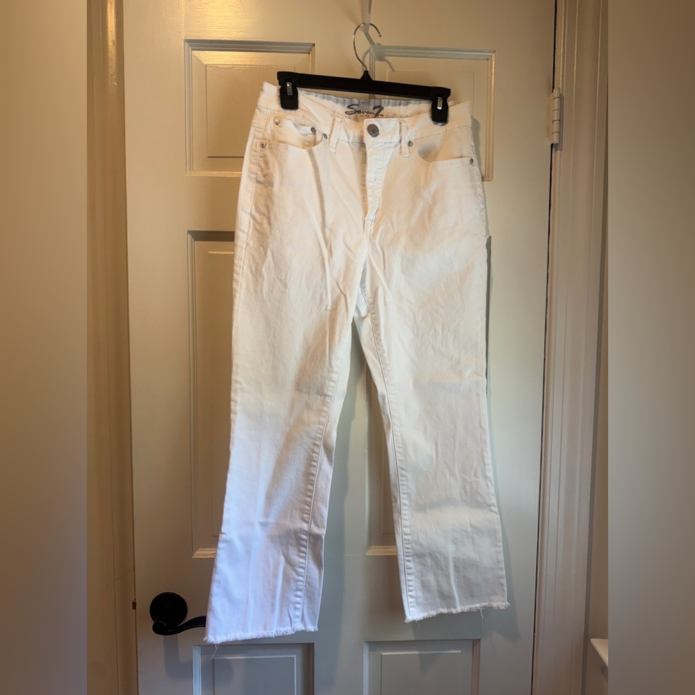 Seven7 Women's Cropped Leg White Jeans